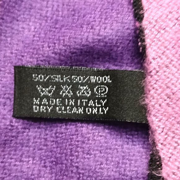 CHANEL Luxury Vintage Purple & Pink CC Logo Motif Shawl Wrap Scarf - Picture 7 of 8